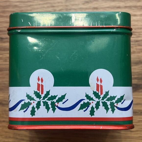Vintage 1985 INTERPUR® Christmas Paper Coasters Doily Tin Container Box Candles - Picture 6 of 9